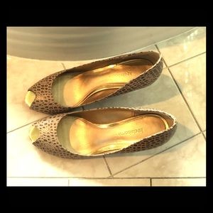 Liz Claiborne animal print heels
